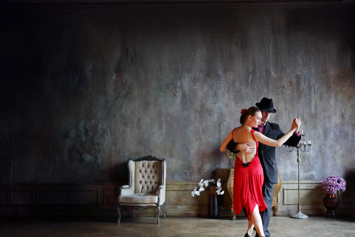 Tango dancers in Buenos Aires — city and culture combined journey