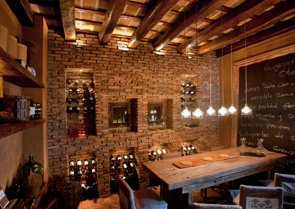 Guayascate lodge gourmet dining area
